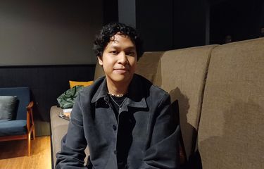 Hindia saat ditemui di acara Loud &amp; Clear Press Briefing Spotify di daerah Kebayoran Baru, Jakarta Selatan, Rabu (17/7/2024). 