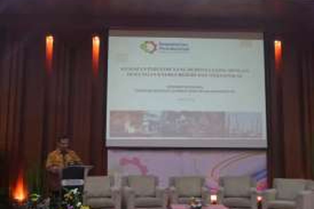 Menteri Perindustrian Saleh Husin dalam Seminar Nasional Thorium sebagai Sumber Daya Revolusi Industri, di Jakarta, Selasa (24/05/2016).