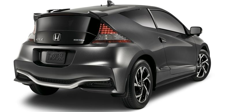 Honda CR-Z jadi mobil hybrid dengan gaya layaknya sport car.