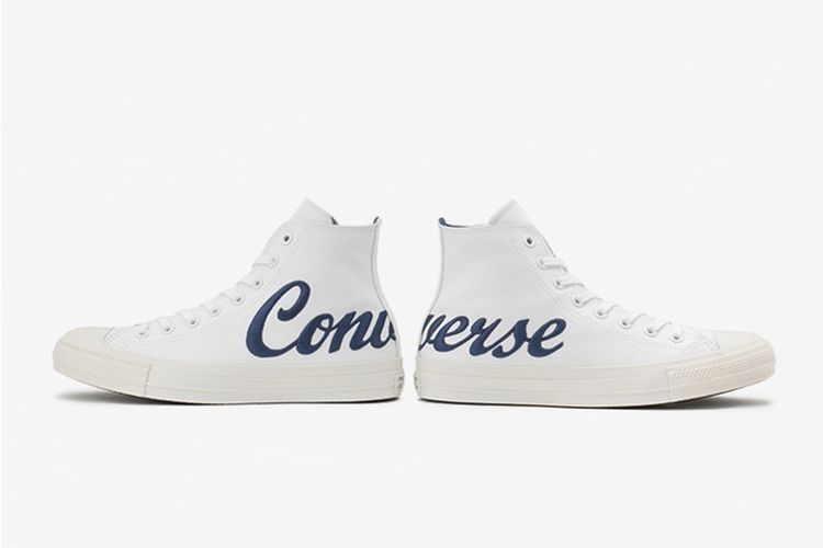 Intip Converse dengan Sentuhan Logo Besar