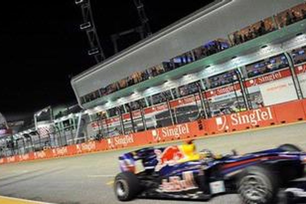 Sebastian Vettel, tercepat pada latihan kedua di GP Singapura, Jumat (24/9/10) malam.