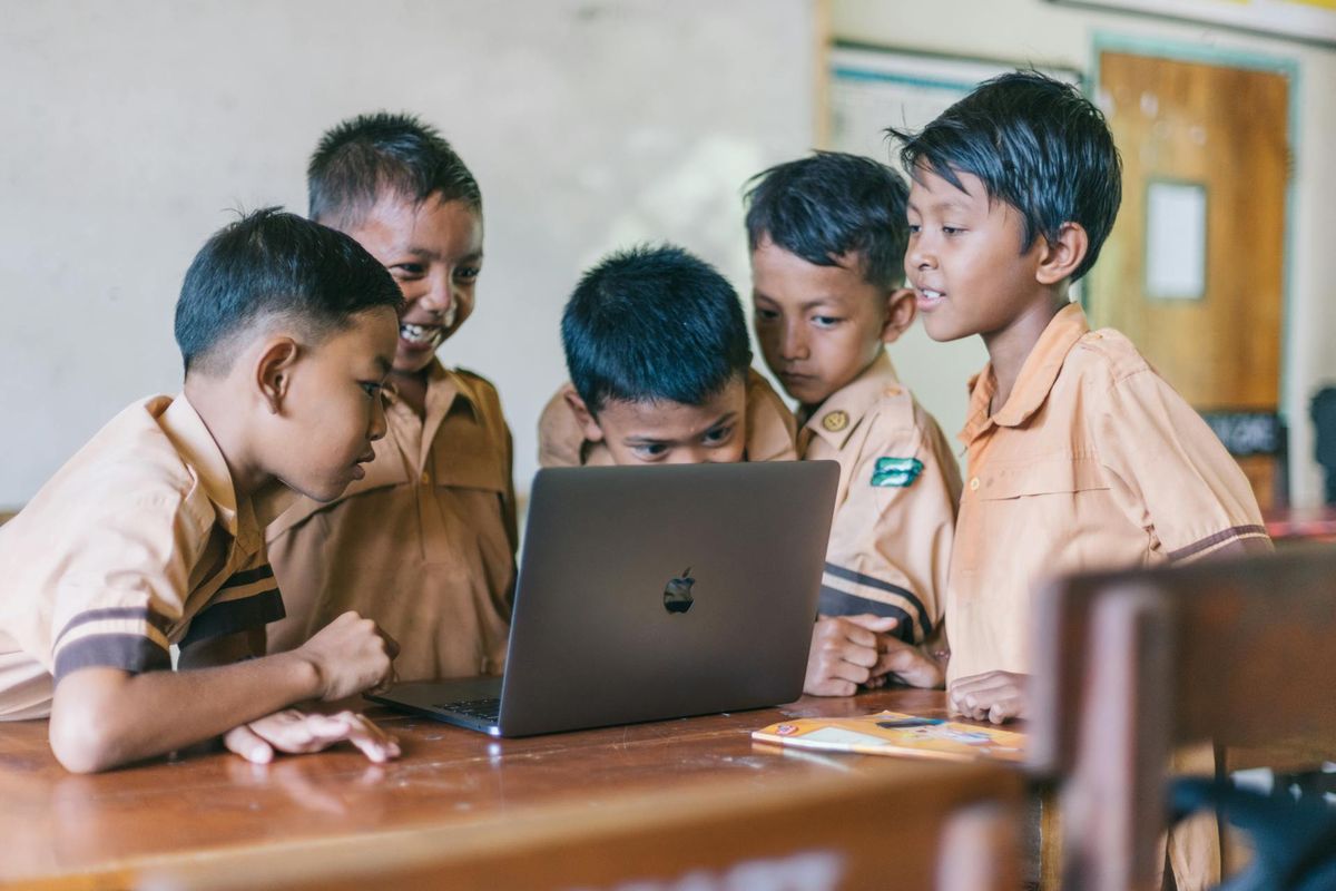 Ilustrasi siswa SD, ilustrasi siswa sekolah rakyat