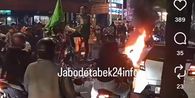 Demo Kenaikan Harga Pertamax di Cikini Jakpus Rabu Malam, Api Berkobar hingga Macet