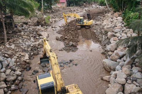 Antisipasi Banjir Bandang Pascagempa M 6,1, 3 Sungai di Pasaman dan Pasaman Barat Dinormalisasi