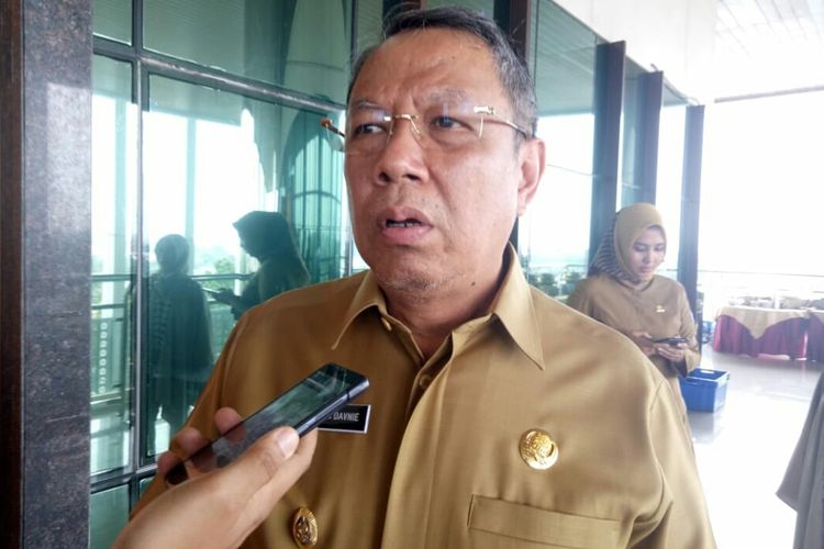 Wakil Wali Kota Tangerang Selatan Benyamin Davnie berencana akan mengambil formulir untuk bersaing di Pilkada Tangerang Selatan (Tangsel) 2020 melalui PKB. 
