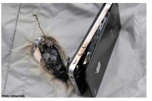 Ledakan iPhone Lubangi Jaket Pemilik