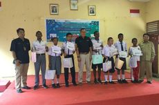 10 Siswa Difabel di SLB Negeri 1 Jayapura Terima Bantuan Beasiswa dari PT Angkasa Pura 1