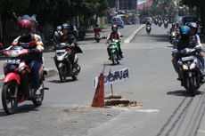 Jokowi: Perbaiki Jalan Berlubang Sekarang Itu Percuma