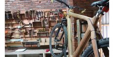 Uniknya Sepeda Kayu Kikajeng Buatan Pengrajin Lokal Sidoarjo