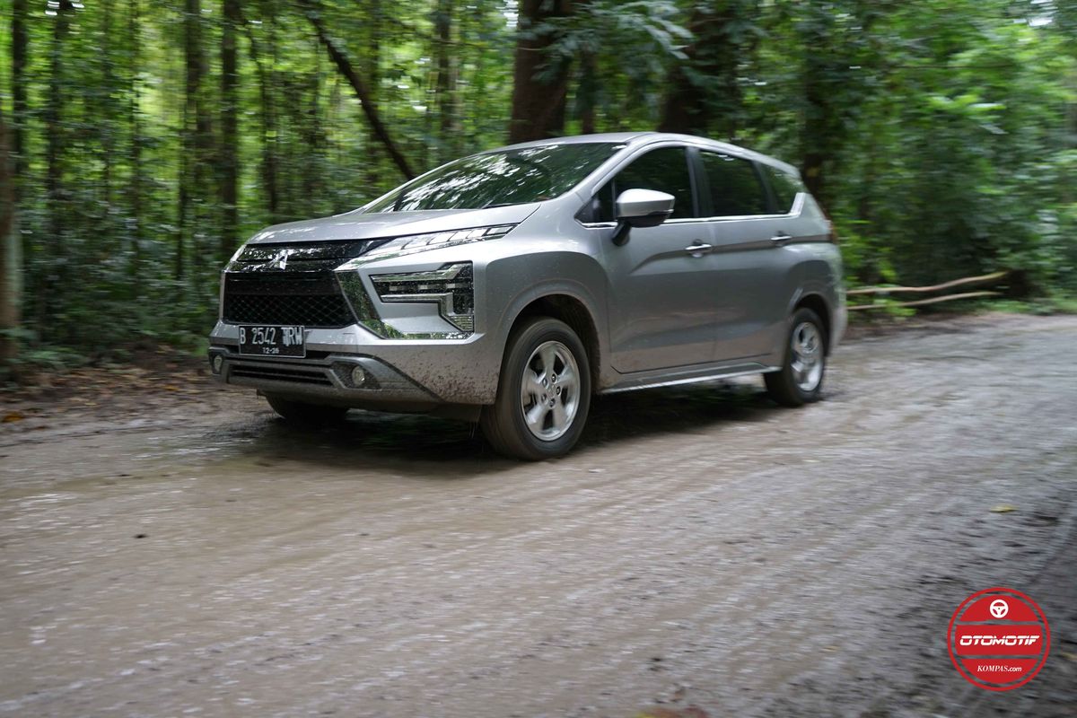 Mitsubishi New Xpander Sport CVT