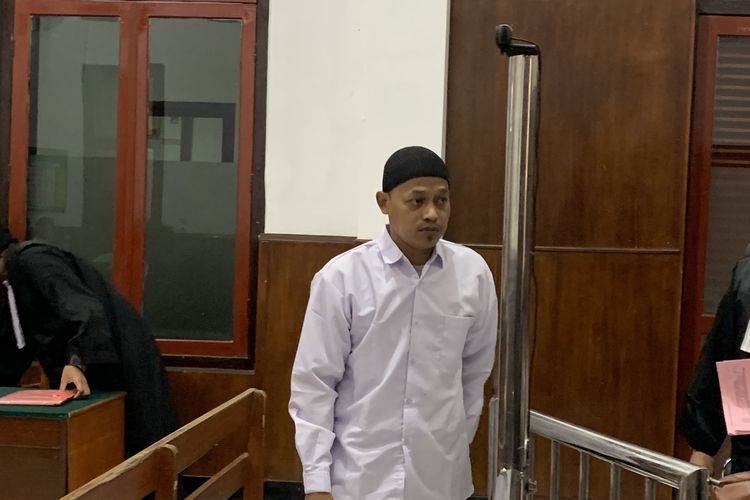 Modus Kepala Gudang Cimory di Surabaya Jual Produk Kedaluwarsa