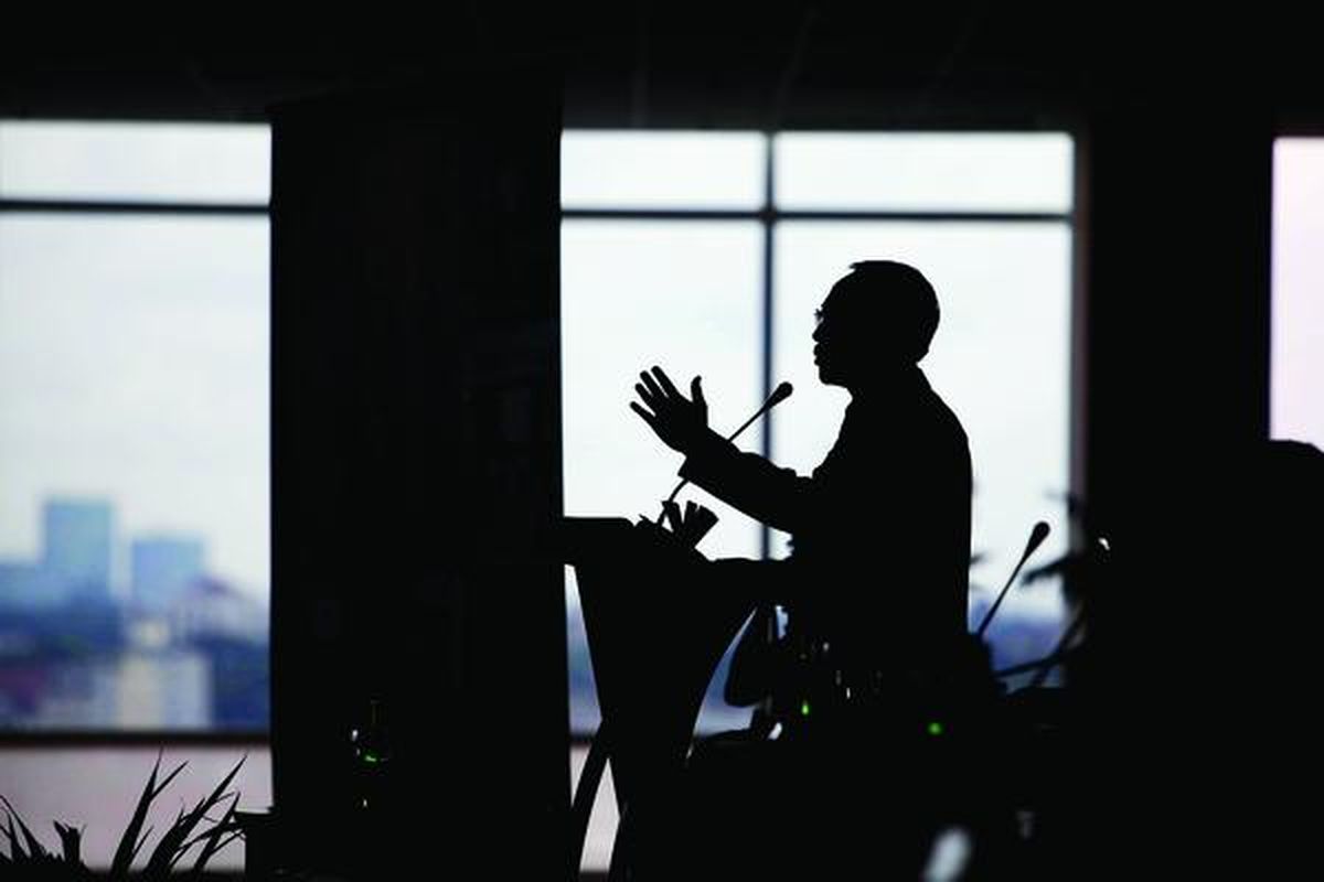 Menggugat Kedaulatan Migas