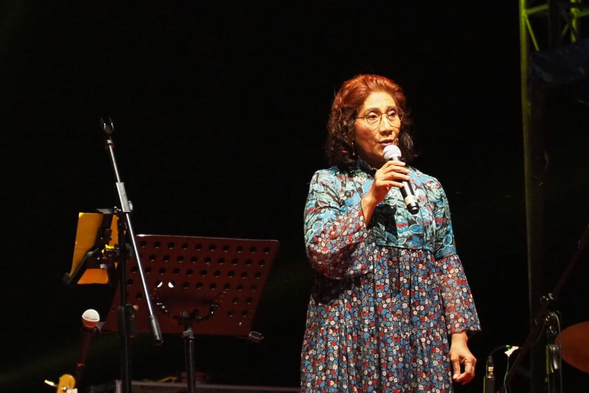 Menteri Kelautan dan Perikanan Susi Pudjiastuti saat memberikan sambutan pada acara Festival Pulo Duo 2019 yang dilaksanakan dari tanggal 25 hingga 28 Juli 2019 di Kabupaten Banggai, Sulawesi Tengah.