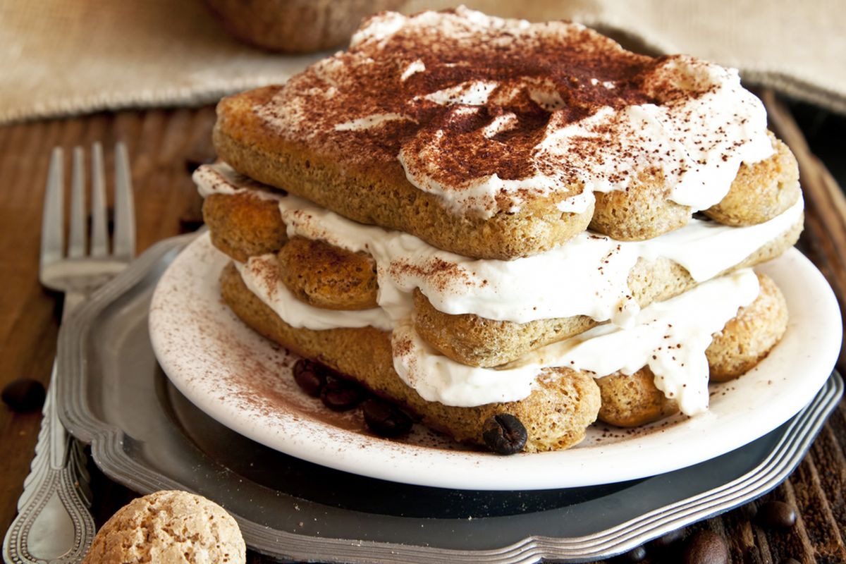 Rekor Tiramisu Terpanjang Dipecahkan di London, Habiskan 20.000 Telur
