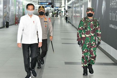Anies Temui Jokowi Saat Tinjau Stasiun MRT Bundaran HI