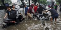 Titik Banjir Jakarta Makin Banyak, Ini Daftar 125 RT dan 14 Ruas Jalan yang Tergenang