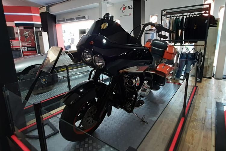 Harley Davidson Road Glide Tunggangan SBY yang Langka