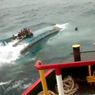 Kapal Penangkap Cumi Terbalik Dihantam Badai, 9 Orang Terombang-ambing di Laut Jawa