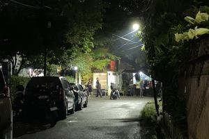 Nadine Amizah hingga Thariq Halilintar Melayat ke Rumah Duka Vidi Aldiano