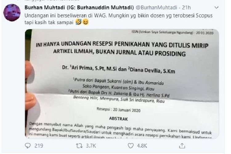 Unik Desain Undangan Pernikahan Ini Mirip Jurnal Ilmiah Halaman All Kompas Com