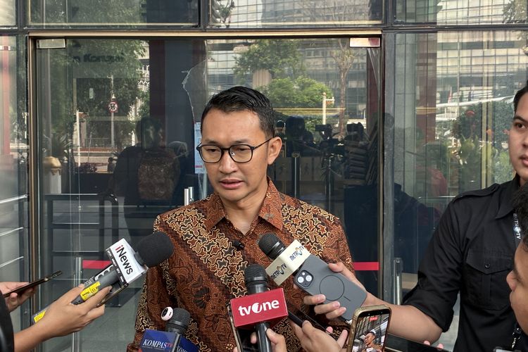 KPK Sudah Tetapkan Tersangka dari OTT Bupati Klaten Hamenang 