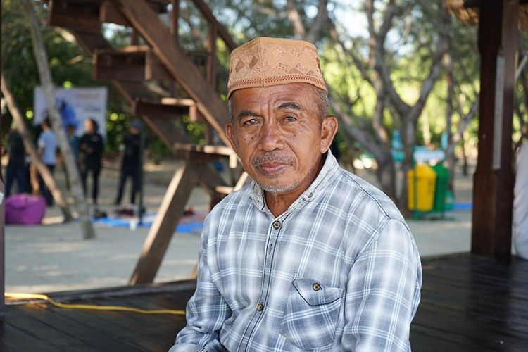 Eri merupakan warga Sesetan, Denpasar Selatan, yang menjadi satu dari 11 penerima manfaat bantuan Dompet Dhuafa.