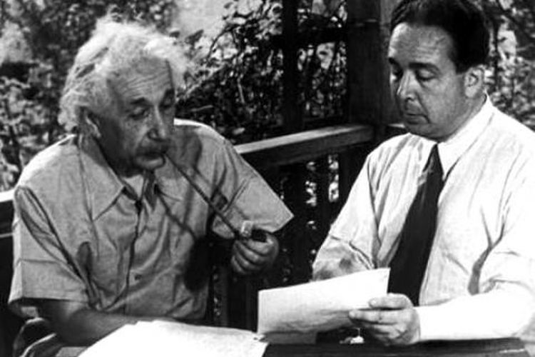 Albert Einstein dan Leo Szilard