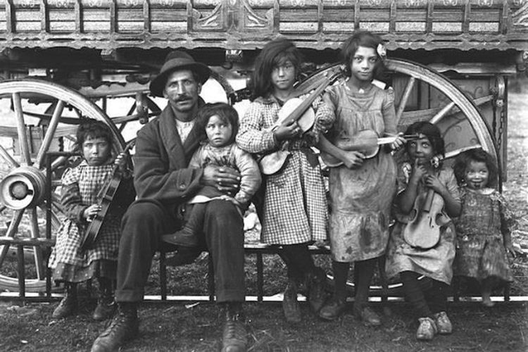 keluarga bangsa romani/Gipsi 1910