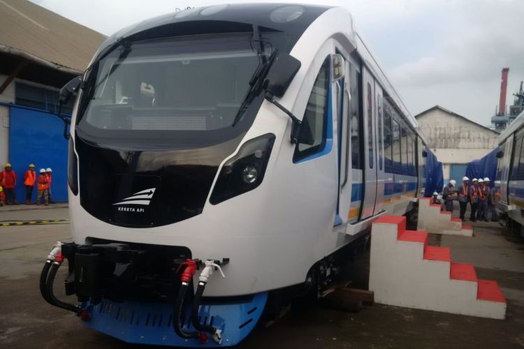 Kereta LRT Palembang saat berada di pelabuhan Boombaru Palembang