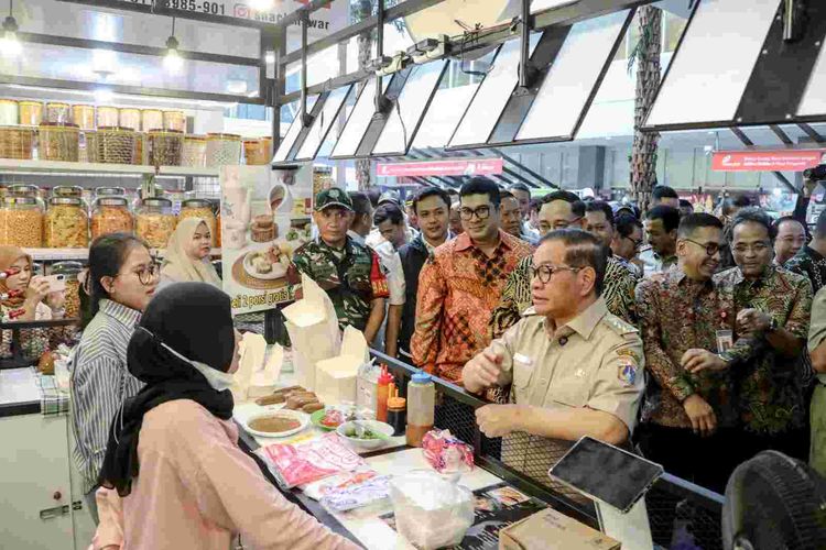 Lomba Digitalisasi Pasar Bikin Warga Melek Transaksi Digital