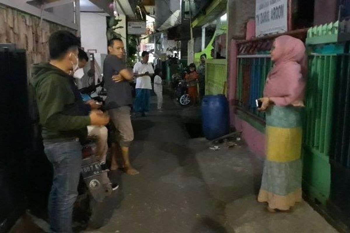 Tampak Jalan Prumpung Tengah, Kelurahan Cipinang Besar Utara lokasi Anisa nyaris jadi korban jambret handphone, Jatinegara, Jakarta Timur, Senin (7/3/2022). (TRIBUNJAKARTA.COM/BIMA PUTRA)