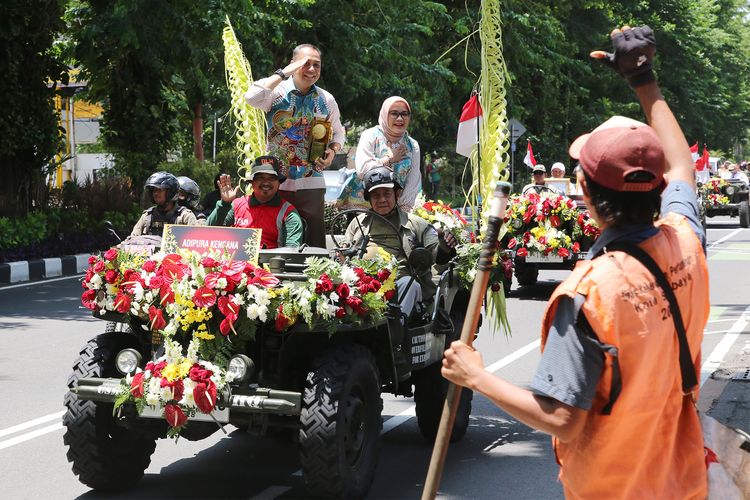 Wali Kota (Walkot) Surabaya Eri Cahyadi mengatakan, Adipura Kencana berhasil diraih berkat dukungan serta kerja keras seluruh pemangku kepentingan (stakeholder), mulai dari perangkat daerah, lembaga swadaya masyarakat (LSM), institusi pendidikan, pelaku usaha, hingga warga Kota Surabaya.