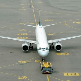 Ilustrasi pesawat, penerbangan.