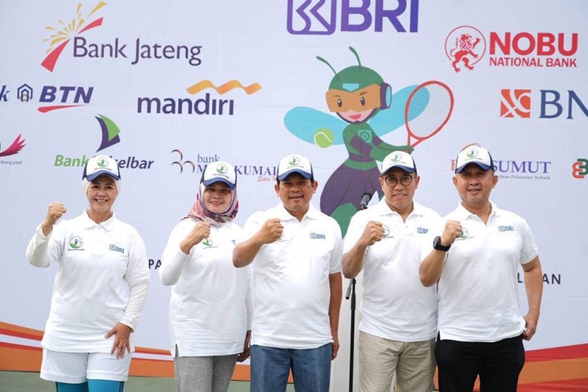 Untuk memperkuat kemitraan dengan berbagai stakeholder, BPJS Kesehatan selenggarakan turnamen tenis dengan peserta stakeholder mitra. 