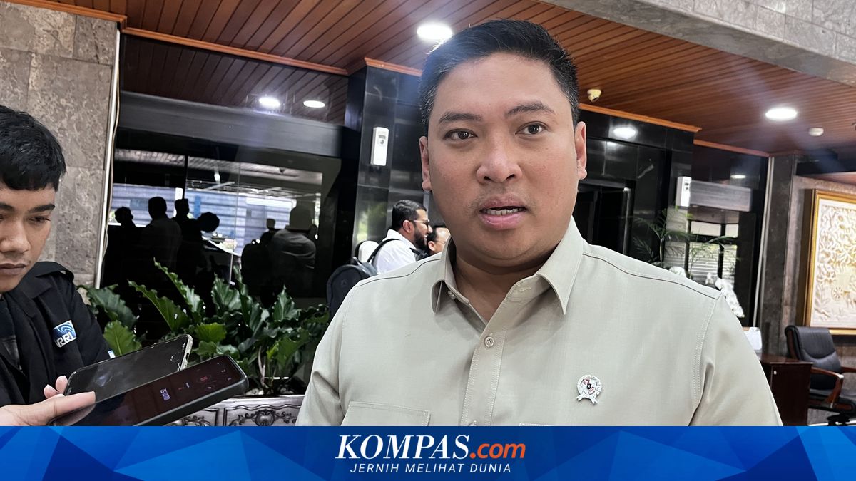 Kontes Sapi Jadi Penggerak Ekonomi Peternak Jelang Idul Adha ~TR 

Klik untuk baca: