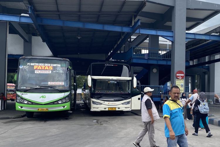Libur Idul Adha, Terminal Arjosari Malang Dipadati 8.652 Penumpang Bus
