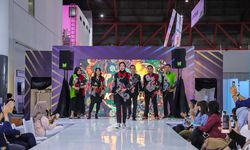 Lewat Fashion Technology, Menaker Ida Unjuk 54 Hasil Karya Peserta Pelatihan BBPVP dan BPVP