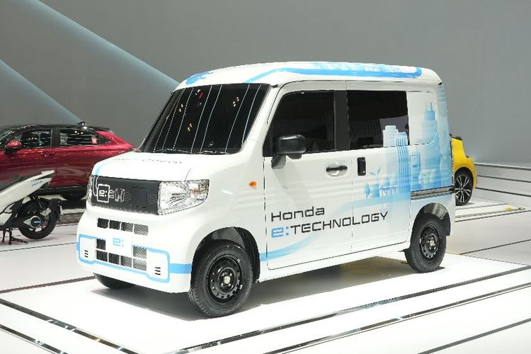 Honda N-Van EV Prototype