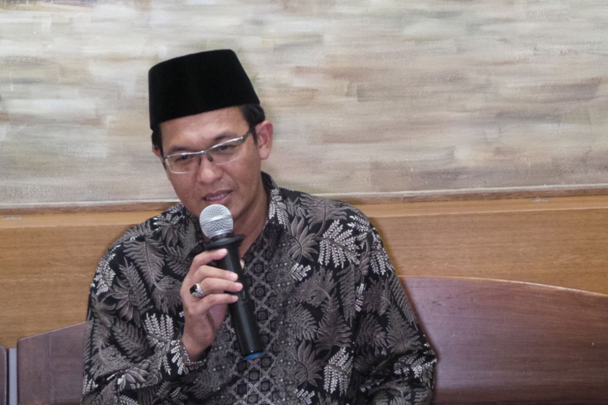 Ahli agama kasus dugaan penodaan agama dengan terdakwa Basuki Tjahaja Purnama atau Ahok yang juga Rais Syuriah PBNU dan anggota Majelis Ulama Indonesia (MUI), KH Ahmad Ishomuddin, Kamis (6/4/2017).