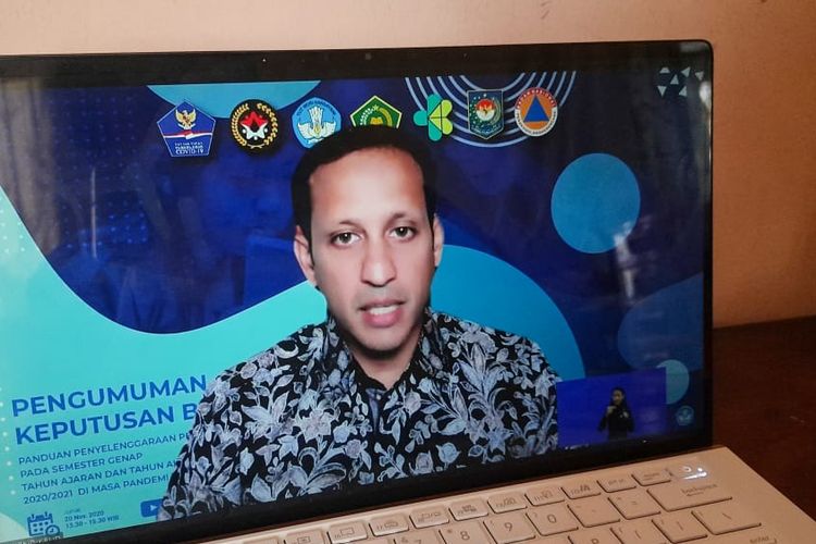 Menteri Pendidikan dan Kebudayaan Nadiem Makarim saat menyampaikan panduan penyelenggaraan pembelajaran pada tahun ajaran 2020/2021 di masa pandemi Covid-19 pada Kamis (20/11/2020) lewat kanal YouTube Kemendikbud RI.