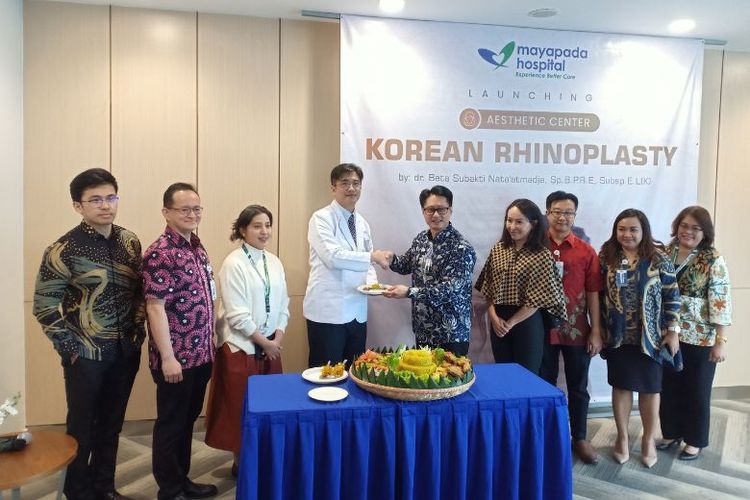 Aesthetics Centre Mayapada Hospital Jakarta Selatan menghadirkan layanan ?Korean Rhinoplasty?. 