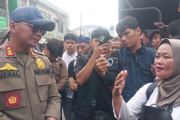PKL Minta Sewa Lapak Pasar Anyar Gratis, Wawalkot Bogor: Nanti yang di Dalam Malah Demo