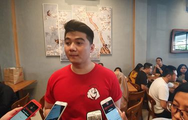 Chef Arnold saat Grand Opening Mangkok Ku di Tanjug Duren, Jakarta Barat, Sabtu (20/7/2019).