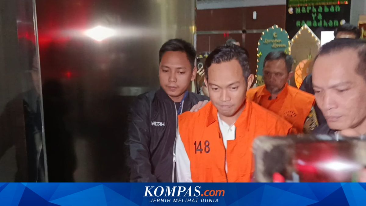 Ajukan Gugatan Praperadilan, Eks Bupati Cilacap Minta Status Tersangka Dibatalkan