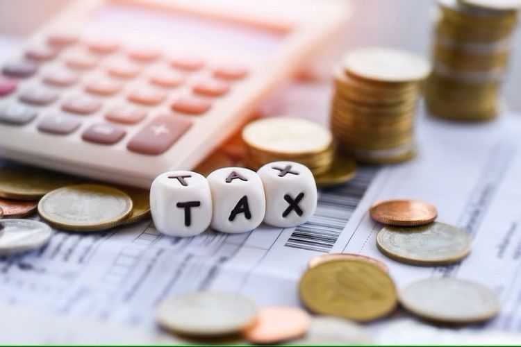 Pelaku usaha mikro, kecil, dan menengah (UMKM) yang menikmati tarif pajak penghasilan (PPh) 0,5 persen tetap bisa memakai tarif tersebut pada tahun pajak 2024.