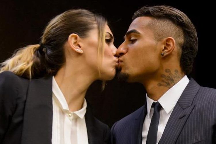 Kevin-Prince Boateng bersama kekasihnya model Italia, Melissa Satta.