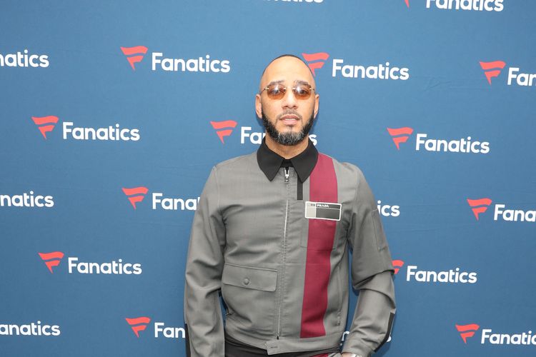 MIAMI BEACH, FLORIDA - FEBRUARY 01: Swizz Beatz attends Michael Rubin's Fanatics Super Bowl Party at Loews Miami Beach Hotel on February 01, 2020 in Miami Beach, Florida.   Tasos Katopodis/Getty Images for Fanatics/AFP (Photo by TASOS KATOPODIS / GETTY IMAGES NORTH AMERICA / Getty Images via AFP)