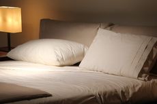 Rahasia Bantal Hotel Bisa Bikin Nyaman dan Tidur Nyenyak
