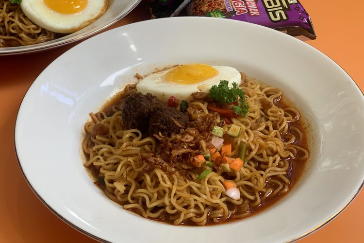 Resep Mi Nyemek dengan Takaran Bumbu yang Pas, Bisa Pakai Mi Instan