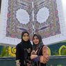 Replika Al Quran Raksasa di MTQ XXXV Aceh 2022 Jadi Obyek Foto Favorit